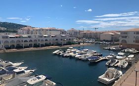 Charmant T2 Vue Marina Plages A Pied